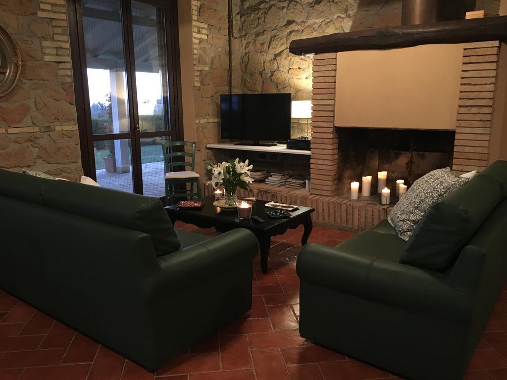 Lanuvio Il Casale Degli Ulivi - Agriturismo - Tenimenti Leone מראה חיצוני תמונה
