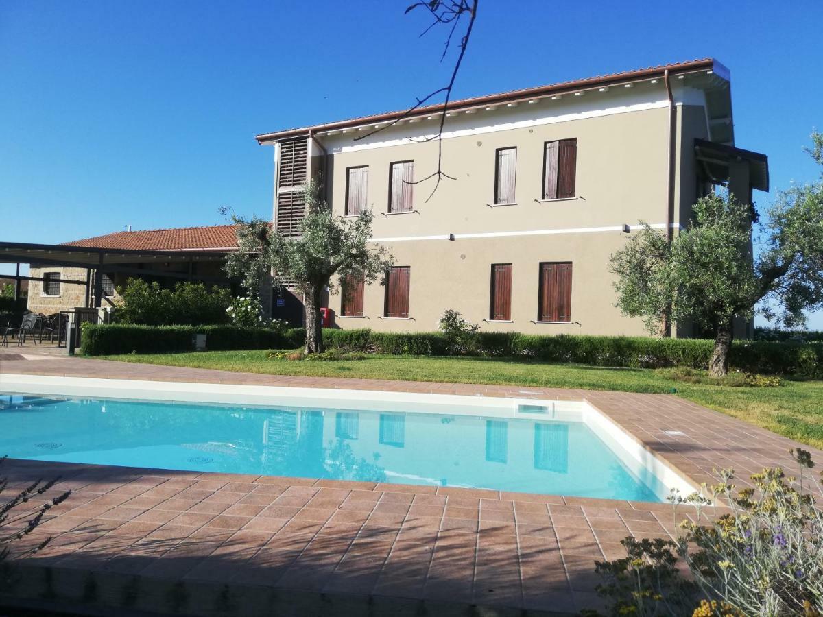 Lanuvio Il Casale Degli Ulivi - Agriturismo - Tenimenti Leone מראה חיצוני תמונה